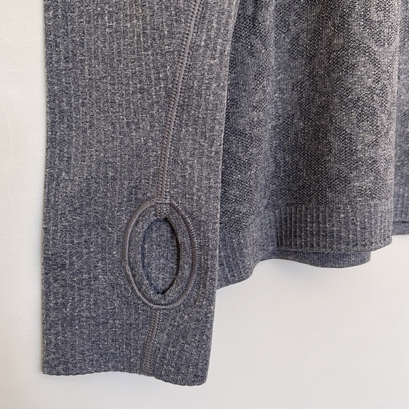 LULULEMON LONG SLEEVE TEE - Picture 7 of 12